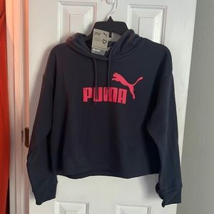 NWT!!!!  PUMA cropped Hoodie